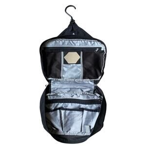 Eagle Creek Pack-It Wallaby Toiletry Kit Black Swivel Hook